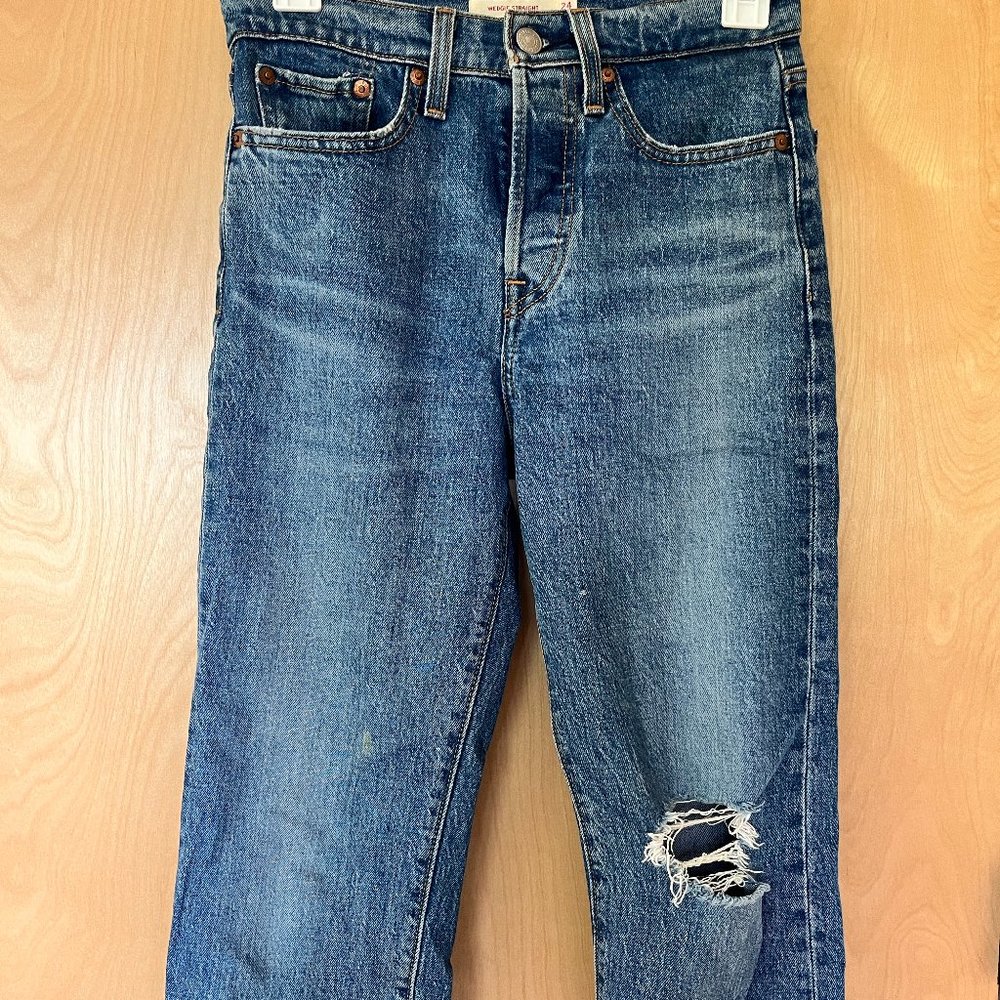 Levis 501 Ribcage Straight Jeans Size 24